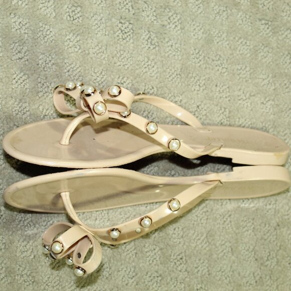Olivia Miller Women's Size 8.5 Blush Pearl Bow Jelly Thong Sandals Flip Flop - Picture 3 of 7
